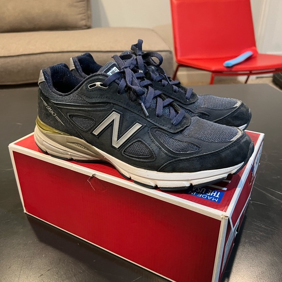New Balance 990v4 Size 11 - Picture 7 of 7